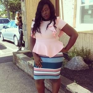 Meet your Posher, Vanessa